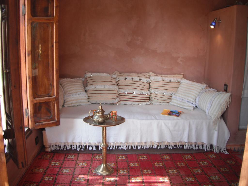 Dar Paru Bed & Breakfast M'Hamid Oda fotoğraf